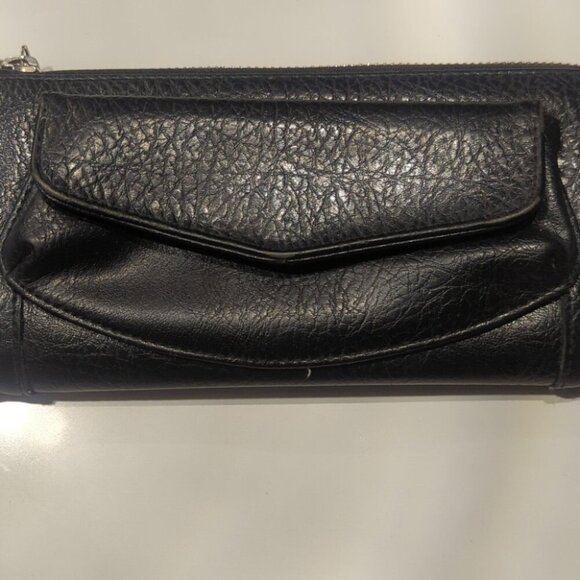 Matt & Nat Vegan Leather Zipper Wallet - Good Condition - Picture 4 of 4